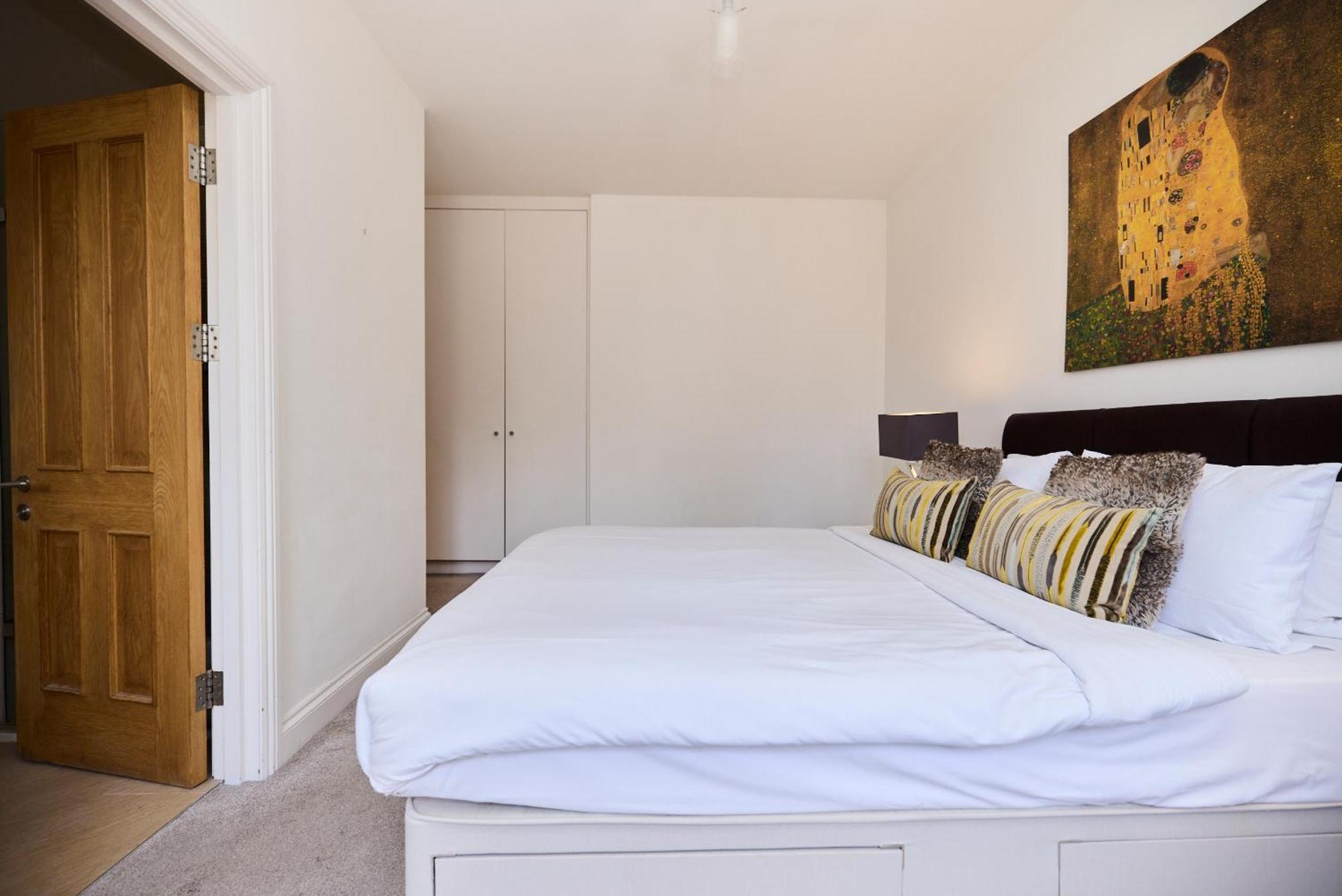 The Porchester Gardens - Modern & Bright 4Bdr With Garden And Parking London Eksteriør bilde